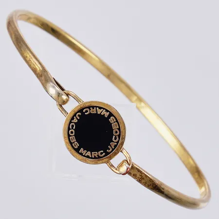 Armring, Marc Jacobs, Ø ca 5-6,5cm, bredd: ca 3-14mm, öppningsbar, förgylld metall 