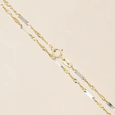 Collier Singapore, längd 46cm, bredd 2mm, tvåfärgad, 14K  Vikt: 2,4 g