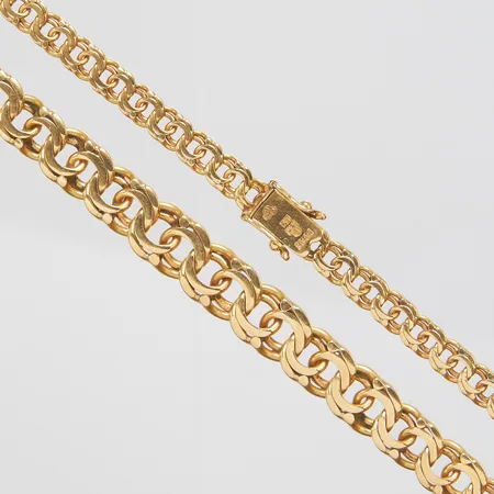 Collier, doserad Bismarck, längd: 43cm, bredd: 4,7-8mm, svenska stämplar, 18K Vikt: 26 g