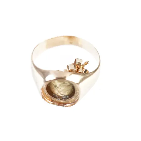 Diverse guld, 18k Vikt: 4,7 g