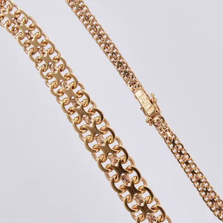 Collier, doserad X-länk, längd: ca 43cm, bredd: ca 4-12mm, SGT, Svenska Guldvaruaktiebolaget T Be, Stockholm, år 1961, 18K  Vikt: 37,4 g