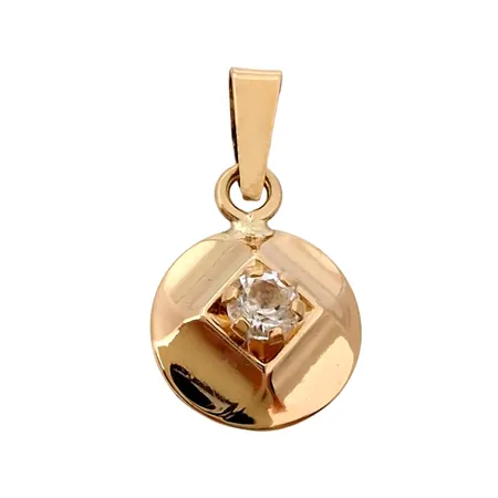 Hänge, 18K guld, Bergkristall, längd inkl. ögla 17 mm, bredd 9 mm, fint skick, sten utan anmärkning Vikt: 0,5 g