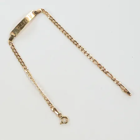 Armband med platta, längd 16cm, gravyr, sliten, 14K Vikt: 1,5 g