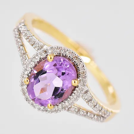 Ring, diamanter ca 0,20ctv, lila sten, stl 20, GHA, 18K Vikt: 5 g