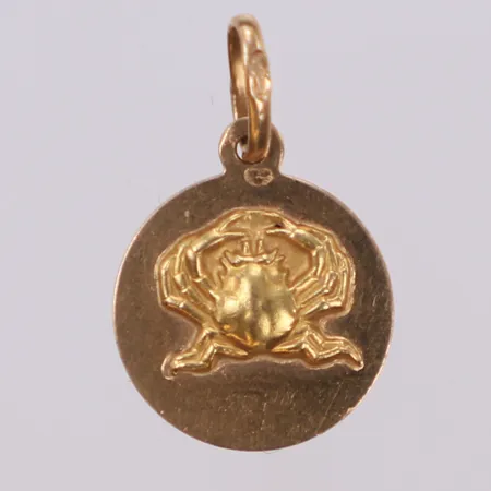 Hänge, längd 19mm, bredd 12mm, 18K  Vikt: 1,1 g