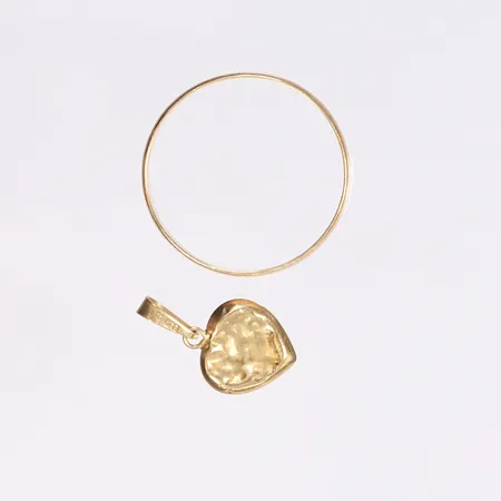 Diverse guld defekt 18K Vikt: 1,8 g