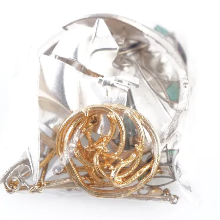 Diverse silversmycken Vikt: 127,6 g