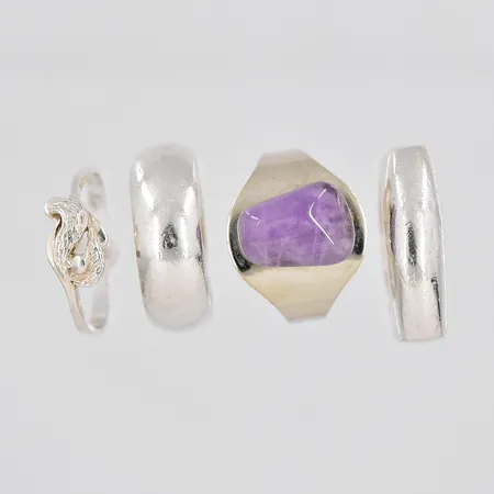 4 Ringar, stl 17¾-18¼, silver Vikt: 23,8 g