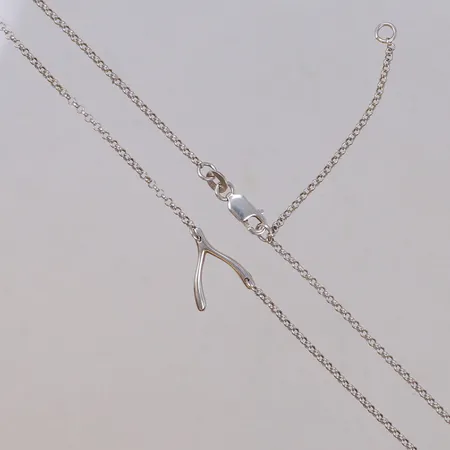 Collier, längd, 43-48cm, 925/1000 silver Vikt: 3,4 g