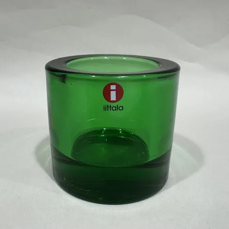 Ljuslykta Kivi, Iittala/Marimekko, design Heikki Orvola, höjd 6cm, grön, etikettmärkt Vikt: 0 g