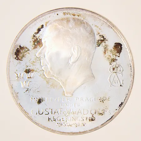Jubileumsmynt, Gustaf VI Adolfs regeringstid 1950-1973, Ø36mm, plastetui, silver 925/1000 Vikt: 26,8 g