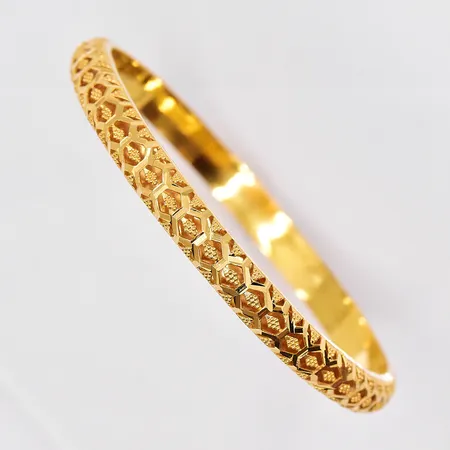 Armring, Ø 62mm, bredd 6,4mm, 21K  Vikt: 10,9 g