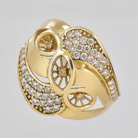 Ring, stl 18¼, vita stenar, en saknas, bucklig skena, 14K Vikt: 3,1 g