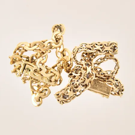 Guldsmycken, defekta, bucklor, repor, 18K  Vikt: 17 g