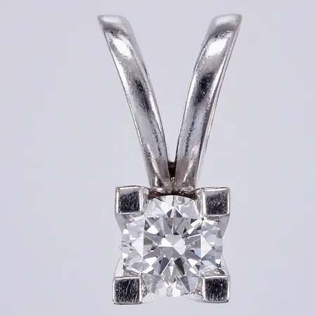 Hänge med diamant ca 1x0,25ct enl gravyr, TW (G)/Si, längd: ca 1cm, bredd: ca 5-6mm, vitguld, 14K  Vikt: 1,1 g