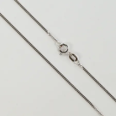 Halskedja längd 45cm, bredd 1mm, vitguld, 18K Vikt: 2,5 g