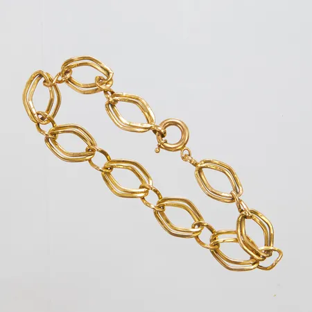 Armband, längd: 20,5cm, bredd: 12-12,5mm, ihåligt, skadat, skevt, ostämplat, 21K Vikt: 7,3 g