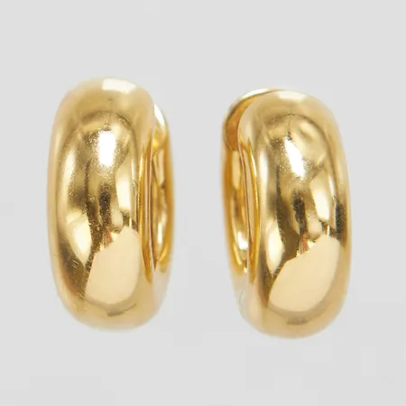 Ett par örhängen creoler, Ø 16mm, bredd 6,5mm, mindre buckla, 18K Vikt: 9 g