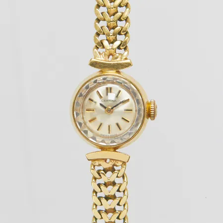 Damur, Certina, 18K, Ø15mm, manuell, boettnr: 0610 021 443310, går ej, repigt plexiglas, guldlänk, korridor, 18K, bruttovikt 20,1g Vikt: 20,1 g