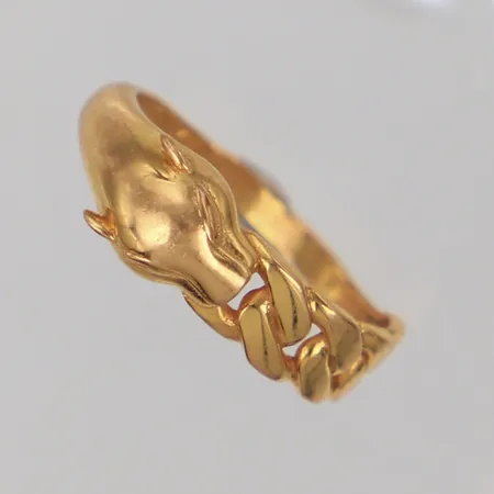 Ring, stl 18, bredd 6,8mm, buckla, ostämplad, 21K  Vikt: 2,6 g
