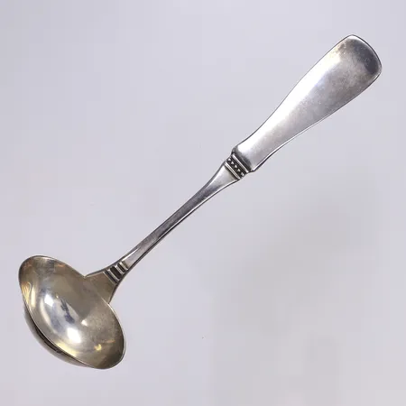 Liten såsslev, 13cm, silver 830/1000 Vikt: 23,5 g