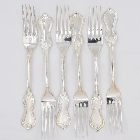 6 Bordsgafflar, modell Olga, längd 18cm, silver 830/1000 Vikt: 249,2 g
