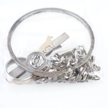 Diverse silversmycken Vikt: 69 g