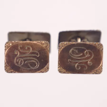 Ett par manschettknappar, gravyr, silver  Vikt: 8,5 g