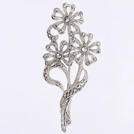 Brosch i form av blomma med markasiter, 56x25mm, silver 835/1000 Vikt: 6,8 g