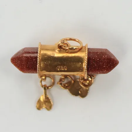Hänge med röd sten, 20x15mm, 21K, bruttovikt 2,1g Vikt: 2,1 g