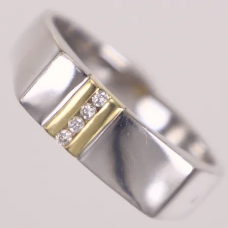 Ring diamanter 4xca0,01ct, stl 19½, bredd 3-6mm, vitguld, 14K Vikt: 4,1 g
