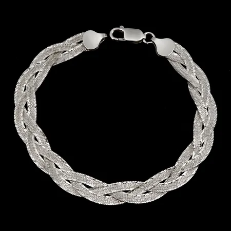 Armband Guldfynd, silver 925/1000, flätad modell, längd 19,5 cm, bredd 8 mm, fint skick, sparsamt använd  Vikt: 8,4 g