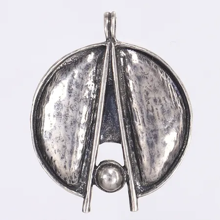 Hänge, 38x30mm, tillv. YOK Viking Yngvar O. Kristiansen, Norge, silver 925/1000 Vikt: 8,9 g