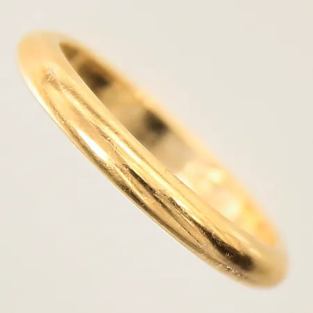 Ring, stl 17, bredd 3mm, gravyr, 20K Vikt: 3,6 g