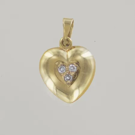 Hänge med diamanter, längd 1,7 cm, bredd 1 cm, 18K Vikt: 1,6 g