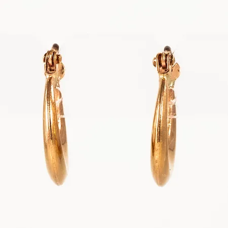 Mormorscreoler i 18K guld. Ø 13,5 mm, 16,5 mm långa. Vikt: 1,5g. 