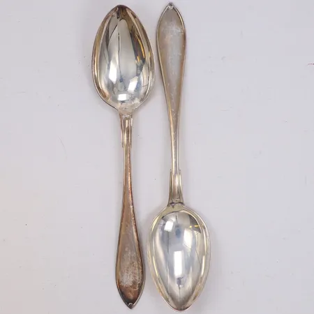 2 skedar, längd 18,5cm, GAB, bruksskick, silver  Vikt: 72,8 g