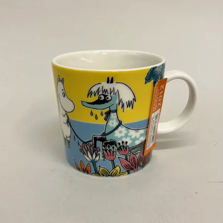 Muminmugg, Primadonnas häst, år 2012, Ø8cm, höjd 8cm, Arabia, porslin, etikettmärkt, nyskick Skickas med paket.