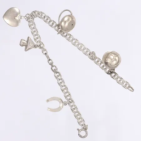 Armband Bismarck med fem berlocker, 19cm, bredd 5mm, en ögla saknar berlock, påtagligt slitage, utbytt lås, silver 830/1000 Vikt: 12,4 g