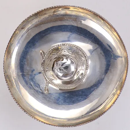 Fat, mexikansk hatt, Ø10cm, lätta bucklor, 925/1000 silver Vikt: 38,9 g