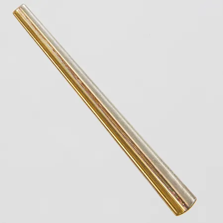 Slipsklämma, längd ca 70mm, bredd 4-7mm, förgyllt, 925/1000 silver Vikt: 12,3 g