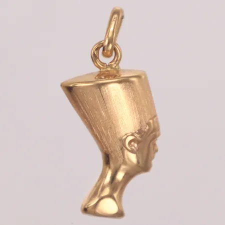 Hänge, längd 25mm, bredd 9mm, 18K  Vikt: 1,4 g