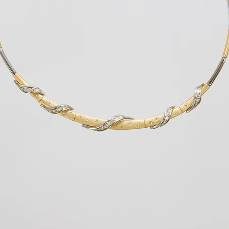 Collier, ledad, längd: ca.42,5cm, bredd: 2,4-7mm, vita stenar, delvis satinerad, tvåfärgad, 14K Vikt: 16,2 g