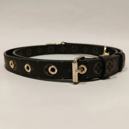 Axelrem, Louis vuitton Bandoulière Bag Strap, modell J14102, Monogram coated canvas, längd 120cm, justerbar, dustbag, orderbekräftelse 2022, kartong. 