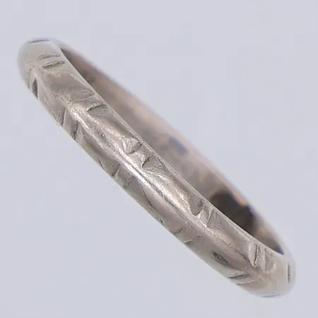Ring, slät, stl 16¼, vitguld, Dahlberg, 18K Vikt: 3,7 g