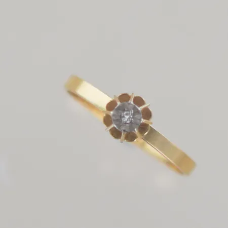 Ring med diamant, Ø 16mm, 18k Vikt: 1,2 g