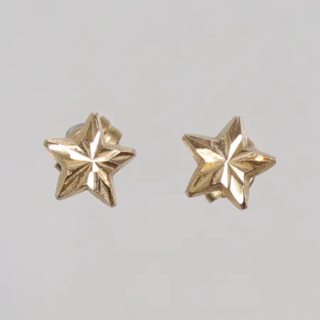 Ett par Örhängen med stjärnor Ø6mm, 18K Vikt: 0,4 g