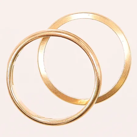 2 Ringar, gravyr, 18K 7,1g.