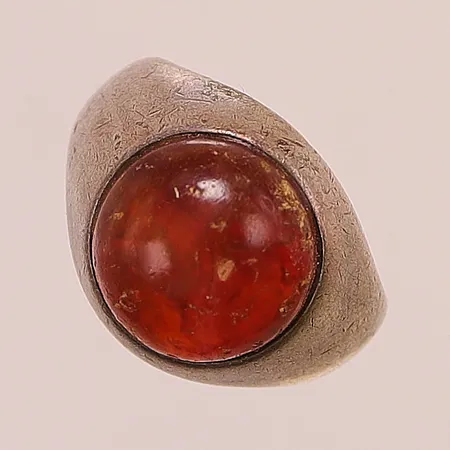 Ring, Ø14, bärnsten, gravyr, 925/1000 Silver 3,3g.