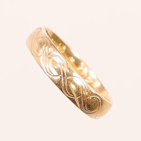 Ring, Ø15¼, bredd:4mm, gravyr, 18K 3,2g.
